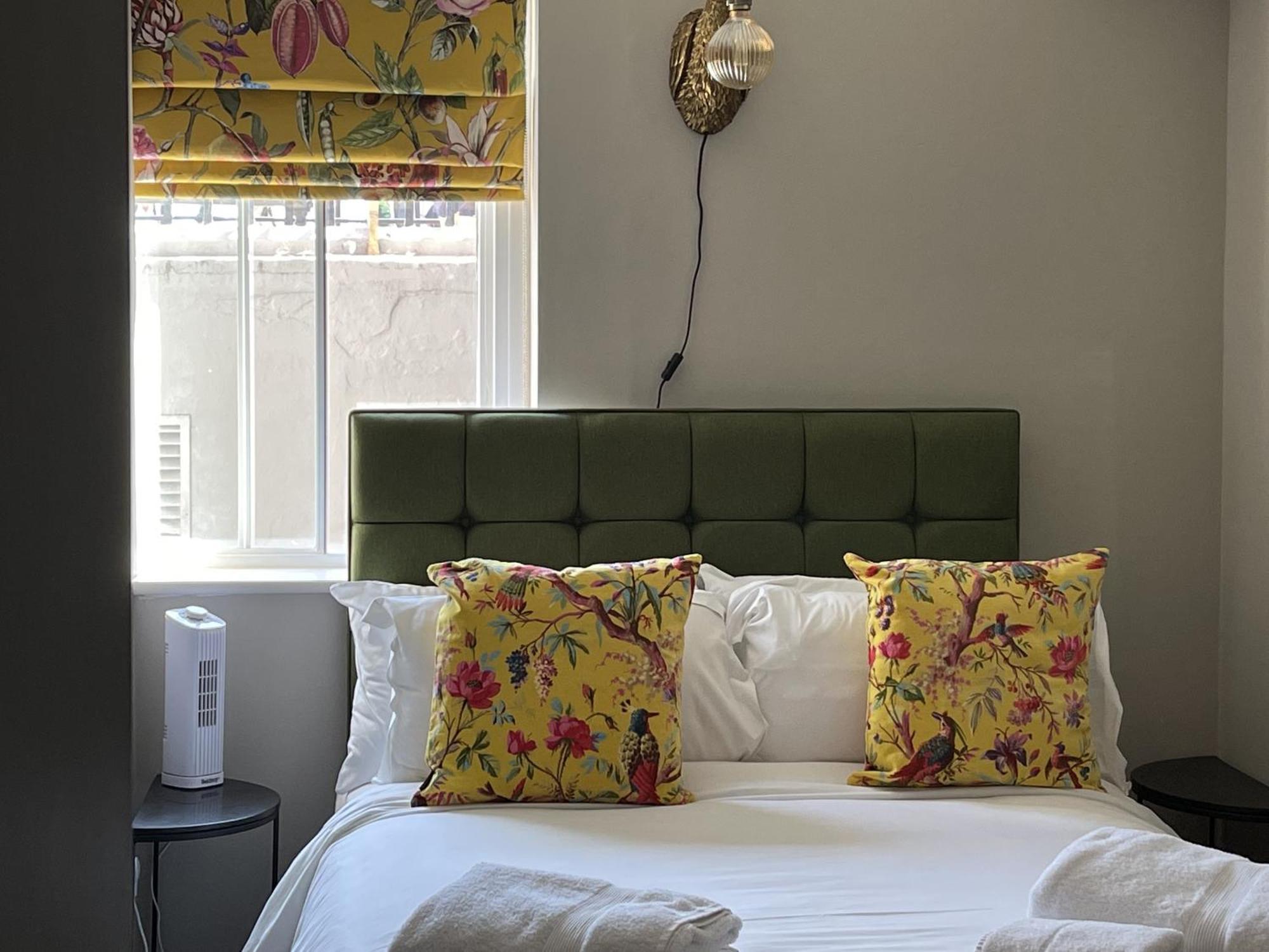 Chapter 1 Hotels Weymouth Rum bild