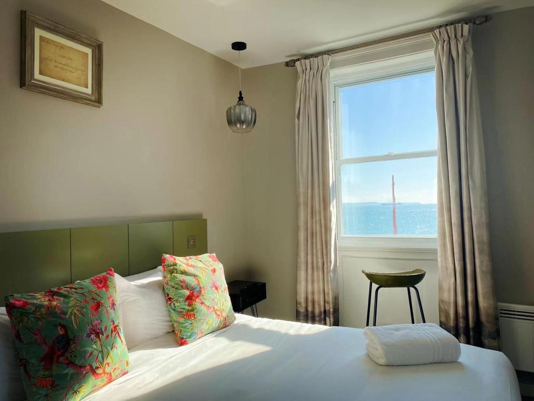 Chapter 1 Hotels Weymouth Rum bild