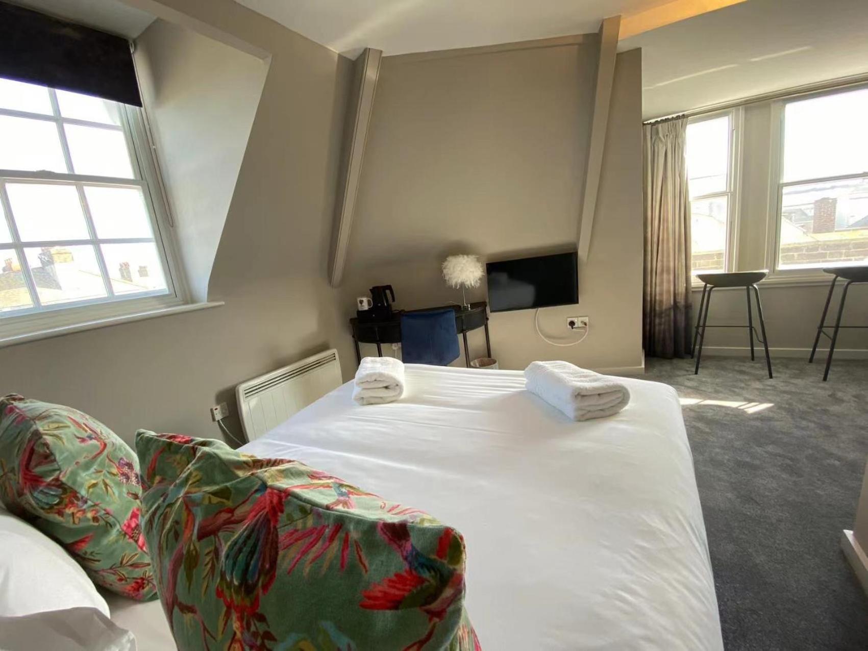 Chapter 1 Hotels Weymouth Rum bild